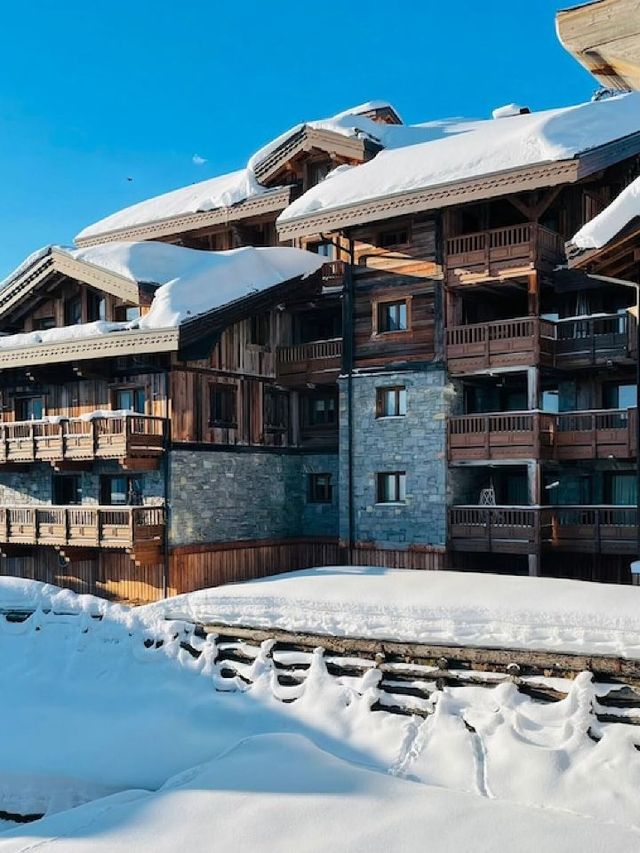 🏔️ Courchevel Gems: Luxury Stay at Six Senses 🌟