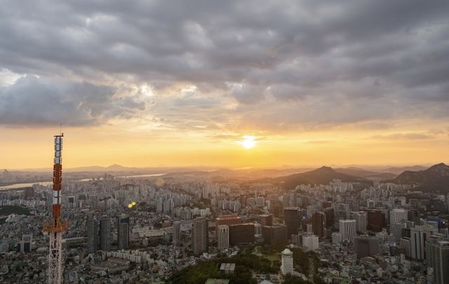 首爾塔:領略首爾魅力的絕佳指南 首爾塔:領略首爾魅力的絕佳指南