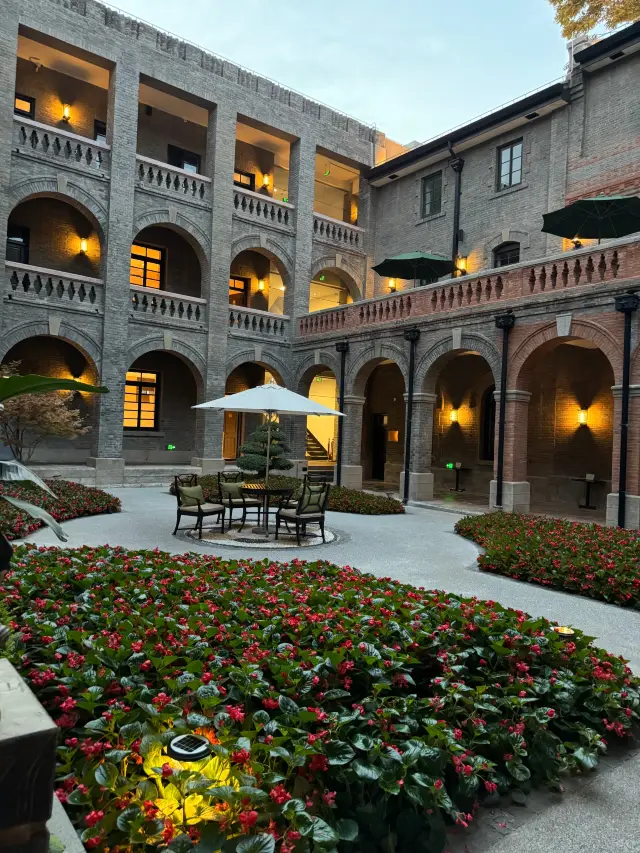 Come to Shijiazhuang! What is it like to stay in a century-old building?