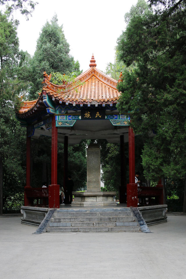 碧沙崗公園-藏著鄭州才懂的忠義和浪漫