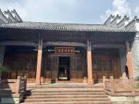 白鷺洲書香濃郁。