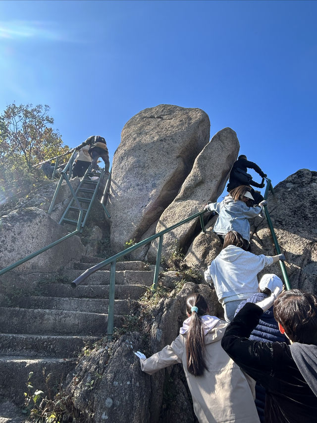 丹東鳳凰山，遼東第一險山。