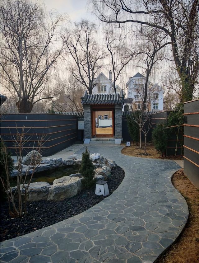 週末短暫逃離都市，泡湯解乏！