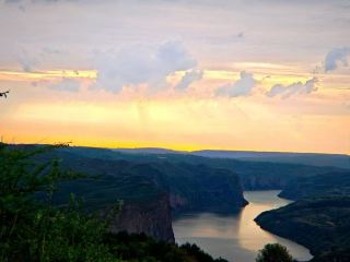 The First Bend of the Yellow River in Shanxi & Ancient Niujiaowan Fortress ✨