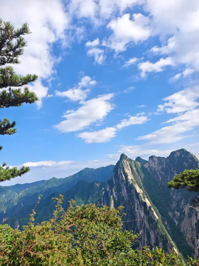 2025.6.5 ช่วงบ่ายครึ่งวัน ปีนเขาหัวซานห้ายอด