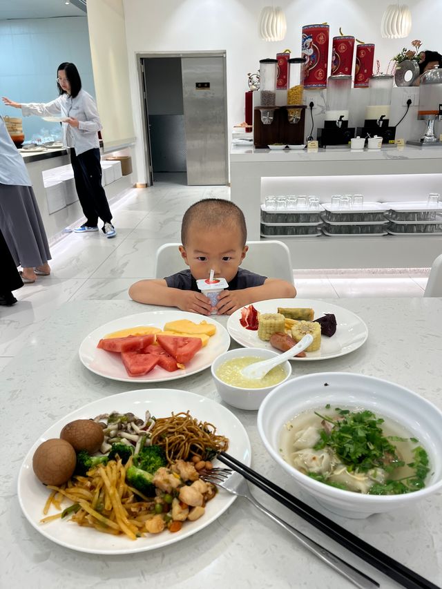 出門就係園林嘅親子酒店，實現一站式湊仔
