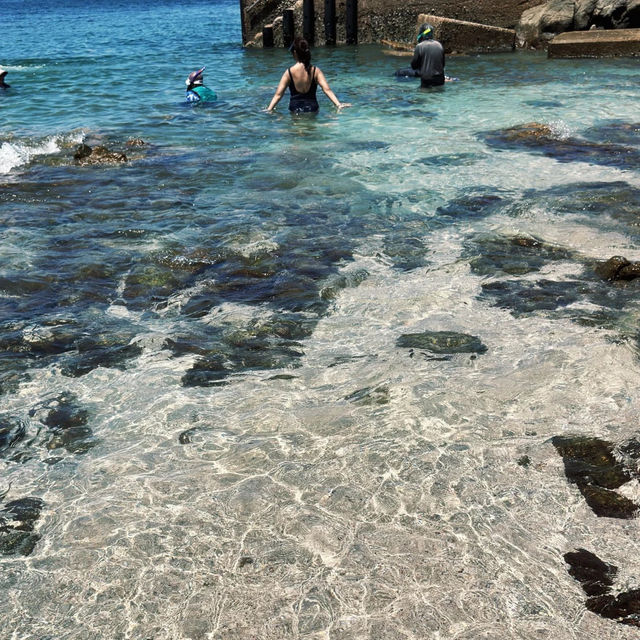 🌊香港「黃茅洲」｜隱世玻璃海！一秒穿越馬爾代夫～