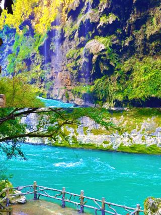 A Scenic Gem with Few Crowds, Combining Majesty, Wonder, Adventure, and Beauty