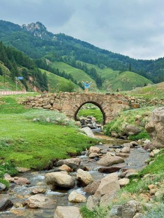New Route: 3 Days 2 Nights in Xi'an to Experience Xinjiang Nalati-like Coolness!