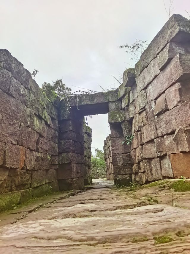廣安遊