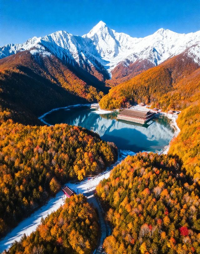西嶺雪山徒步全攻略 西嶺雪山徒步全攻略