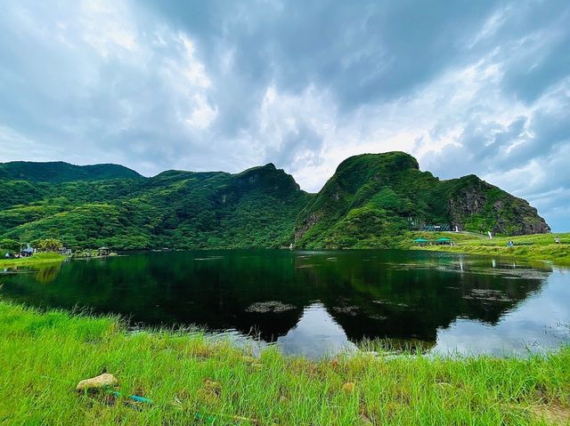 宜蘭牛奶湖與龜山島一日遊：白霧夢境中的藍色奇蹟