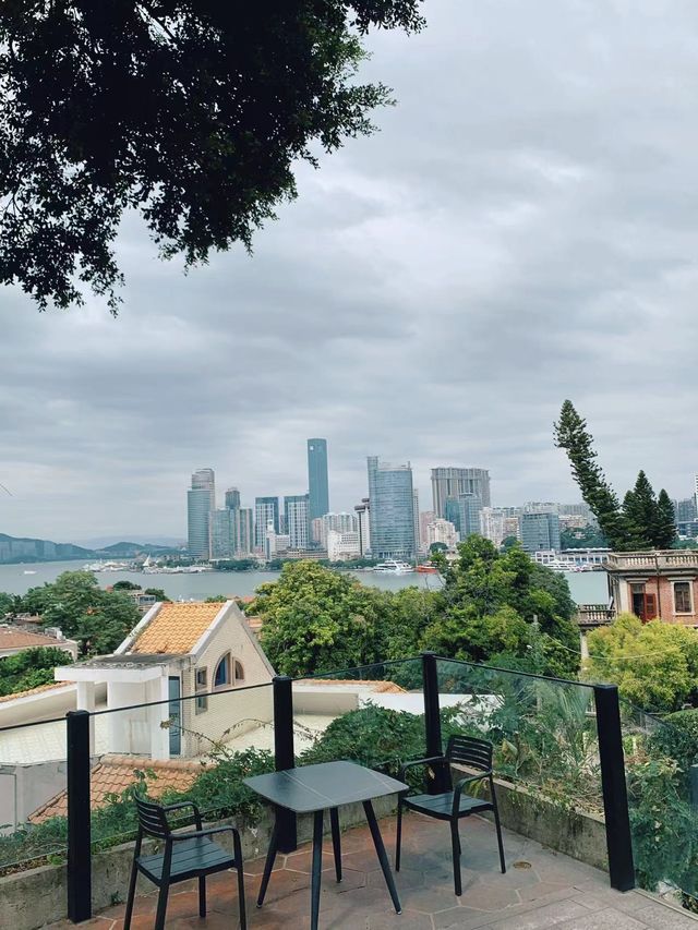 「藍海之宿」：把整片海，搬進你的窗景裡