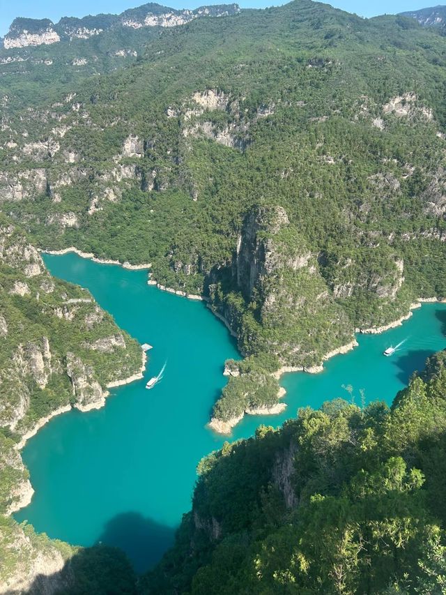 湖光山色絕美秘境