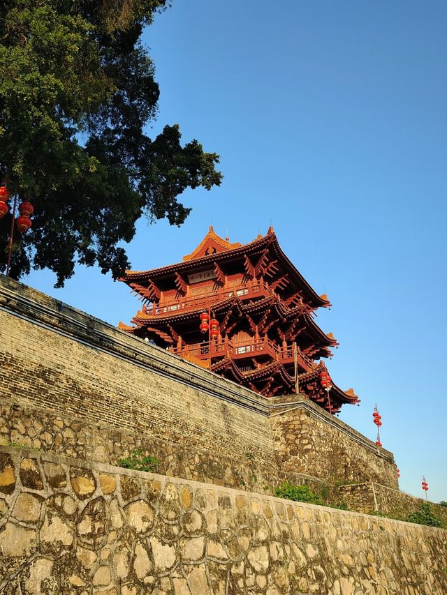 七星岩夜景打卡指南 七星岩夜景打卡指南