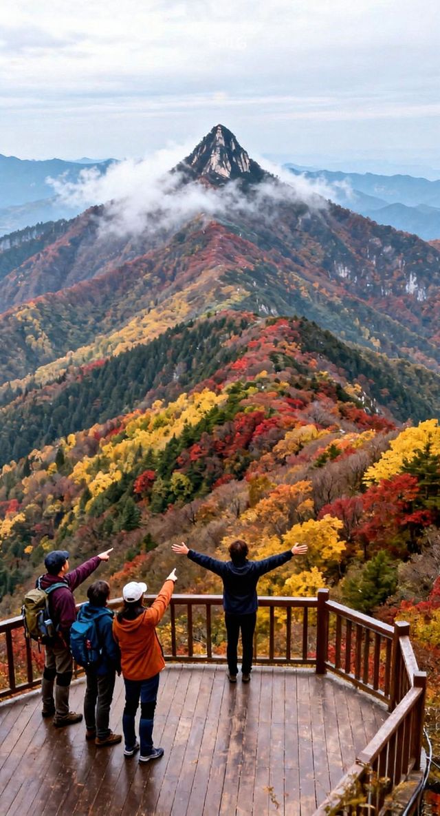 南津關秋冬開掛！徒步穿紅葉秘境，冰瀑藏著峽谷慢時光