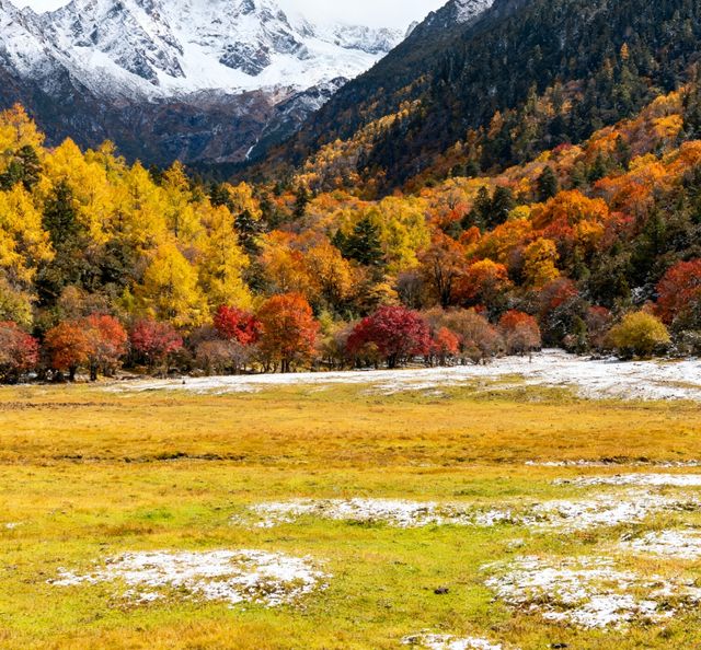 【11月梅里雪山｜避開人潮，獨享日照金山全攻略】