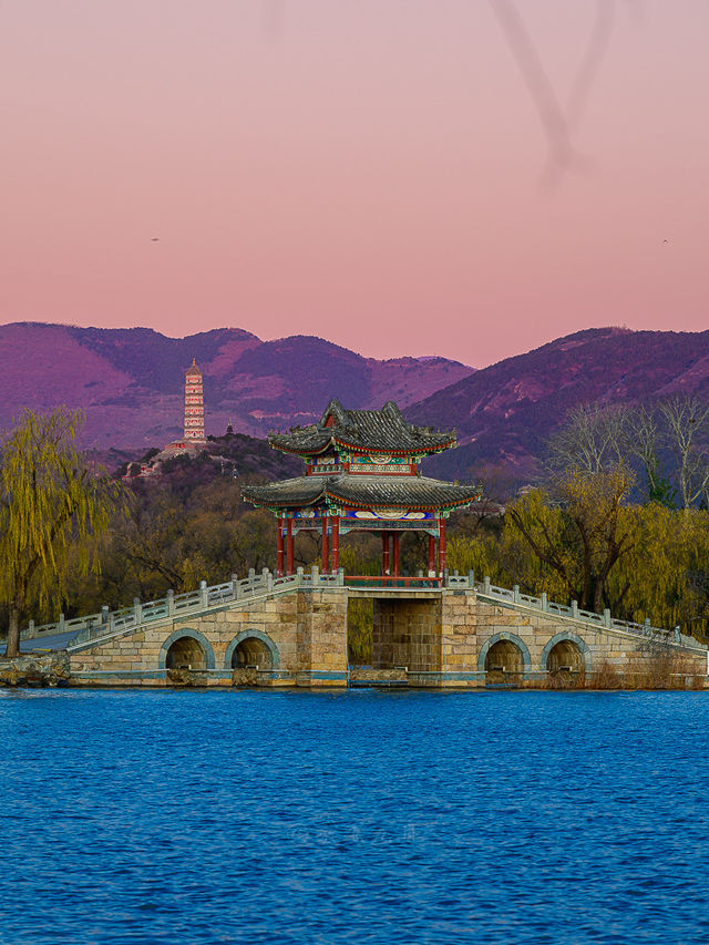 1204頤和園日出，西山橘紅像七彩丹霞