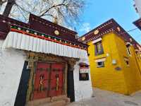 色拉寺值得去兩次!我的波折與圓滿全攻略