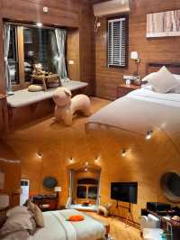 興義藏在森林裡的童話！星空樹屋太治癒了