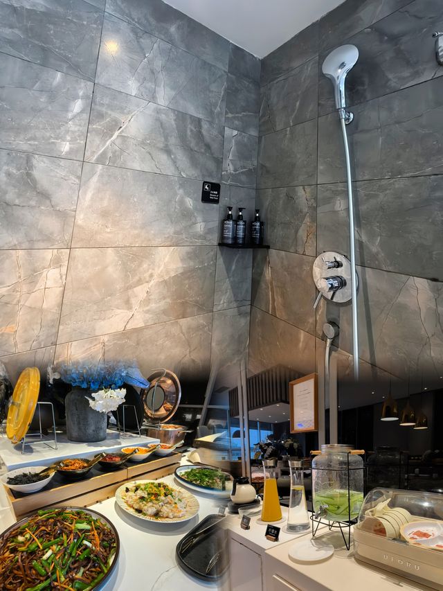 家庭出行渾南奧體必住輕奢酒店豪澤芮茲