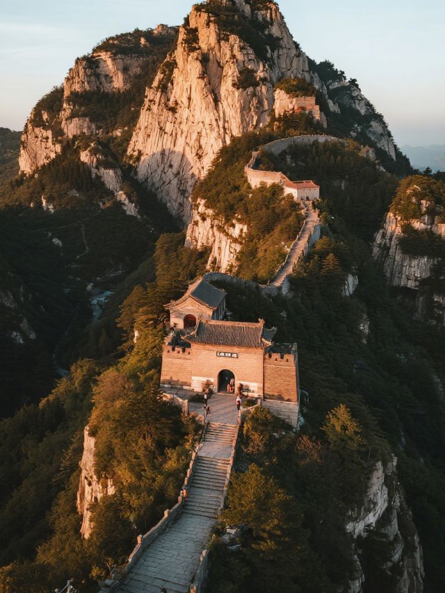 誰說冬天不能登山?帶娃勇闖武林聖地,解鎖少林寺的冬日奇遇!? 誰說冬天不能登山?帶娃勇闖武林聖地,解鎖少林寺的冬日奇遇!?