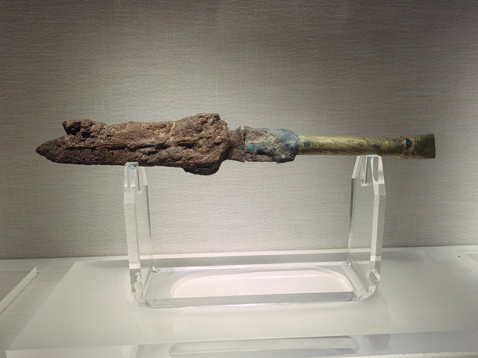 虢国墓の青銅器物語 | Trip.com 三門峡