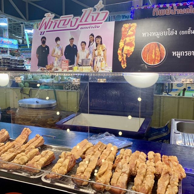 ของกินสดๆที่ตลาดสดธนบุรี
