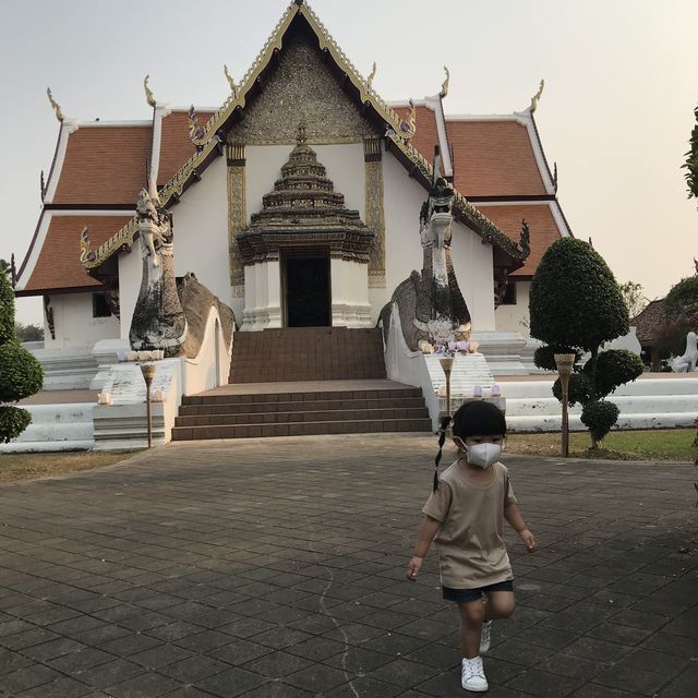 นมัสการวัดภูมินทร์