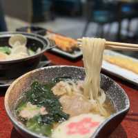 款式種類選擇多，中日放題大滿足