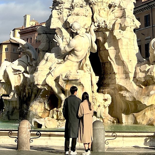 Sunny Winter @ Piazza Navona 🌞 ❄️ 