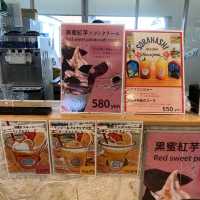 沖縄今帰仁「古宇利島の駅ソラハシ」新鮮な沖縄県産フルーツやカフェ、フードコート、土産が揃うおすすめ南国の道の駅