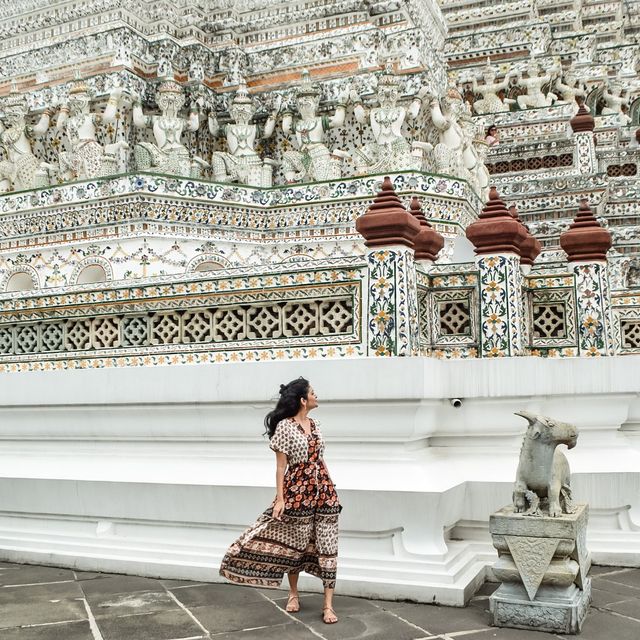 The magnificent Wat Arun Temple 🇹🇭