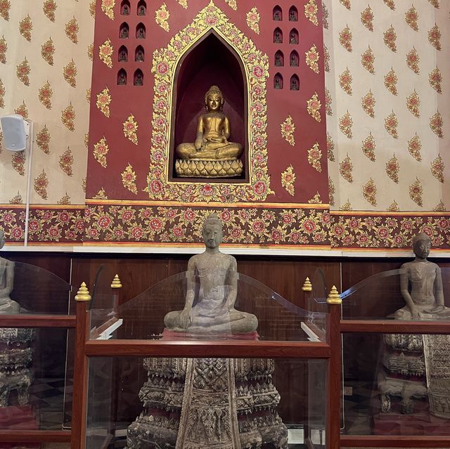 วัดพนัญเชิงวรวิหาร วัดดัง ใกล้กรุงเทพ
