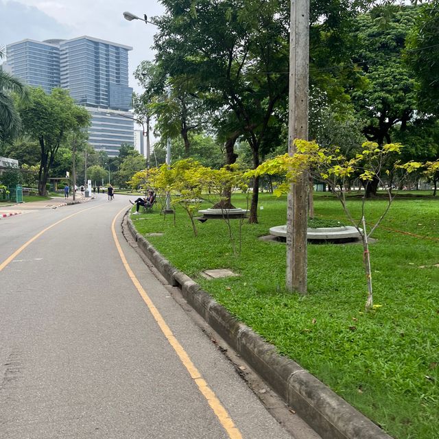 사진이 참 예쁘게 나오는 방콕 공원 