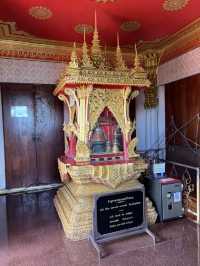 พระมหาธาตุแก่นนคร วัดหนองแวง