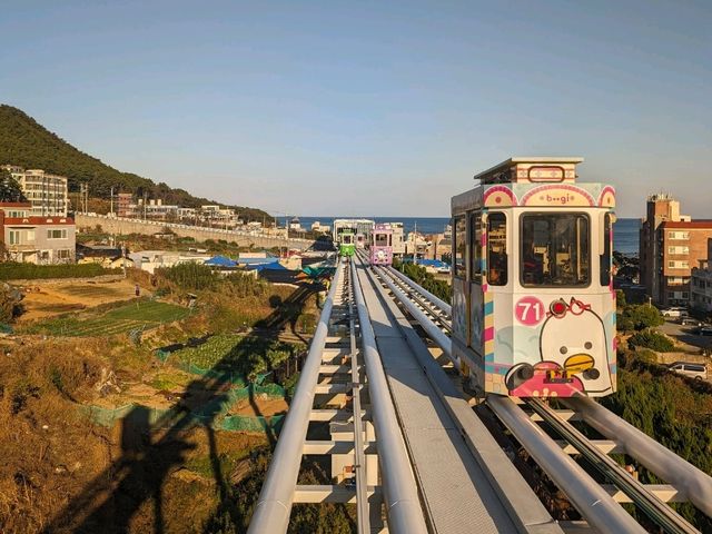 釜山膠囊列車