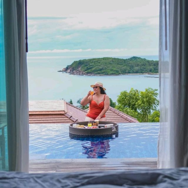 ที่พักเกาะสมุย PoolVilla วิวทะเลสุดปัง
NoraBuri 