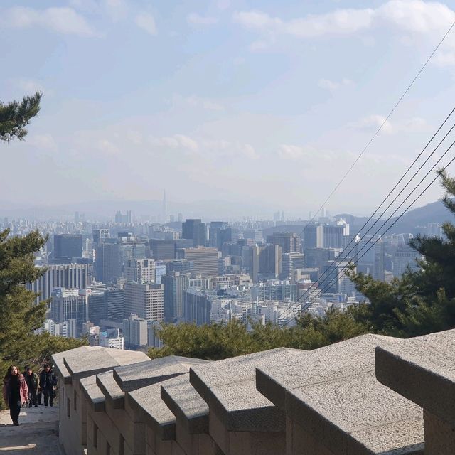 서울 인왕산, 30분이면 꼭대기! 뷰가 완전 대박이에요❤