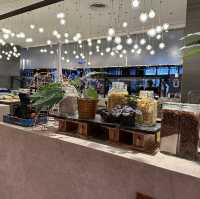 台北萬華吃到飽！凱達大飯店 百宴自助餐廳！寬敞空間、不限時用餐！