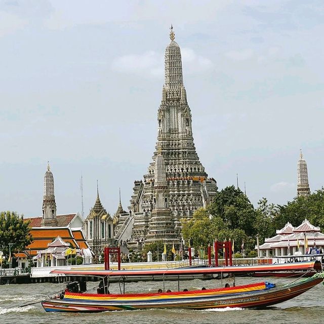 Interesting Wat Arun in Bangkok 