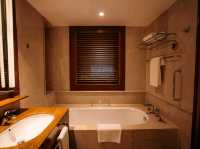 Stay at Shangri-la Singapore 