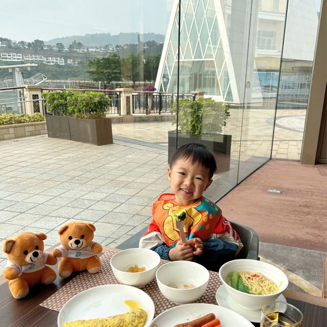 【 望住大海景嘆美食 】