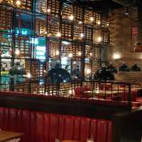 Chasing after Burger & Lobster at the Highlands