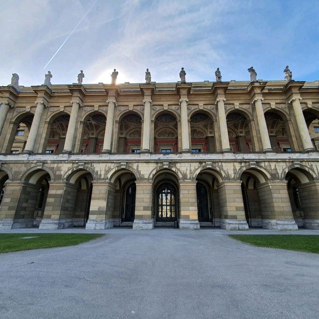 Beautiful Hofgarten Munich