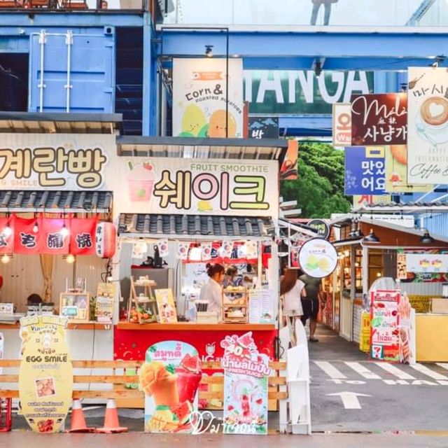แลนด์มาร์กสุดเด็ด!
ตลาดเกาหลีบางแสน ริมหาดวอน 🤍