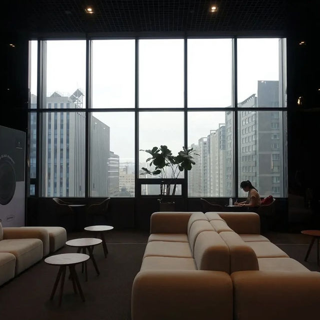 非常方便舒適嘅Glad hotel