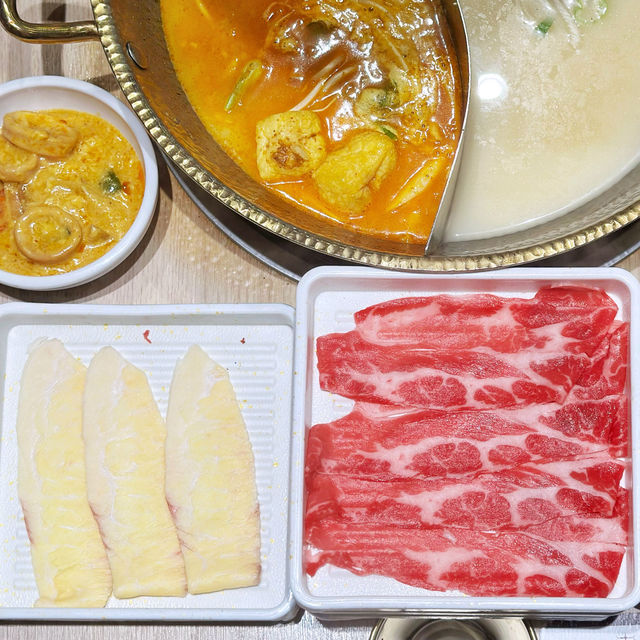 大滿足🇹🇭泰式火鍋🍲流水蝦🦐放題