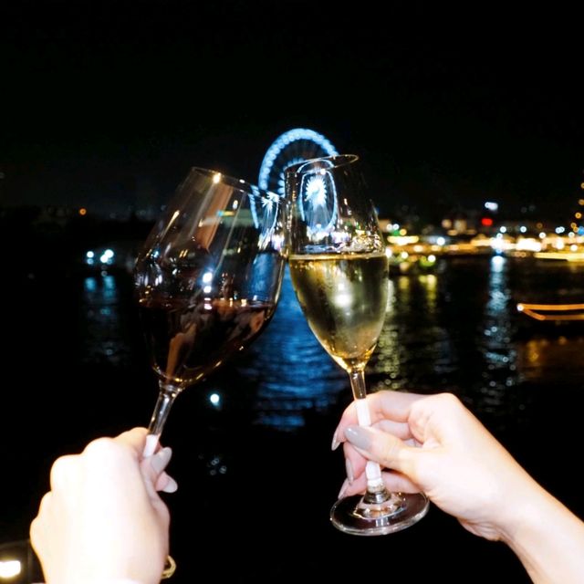 พิกัด #รูฟท็อปบาร์เปิดใหม่ ริมแม่น้ำเจ้าพระยา 🍸