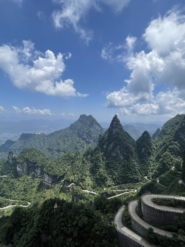 ประตูสวรรค์เทียนเหมินซาน⛰️